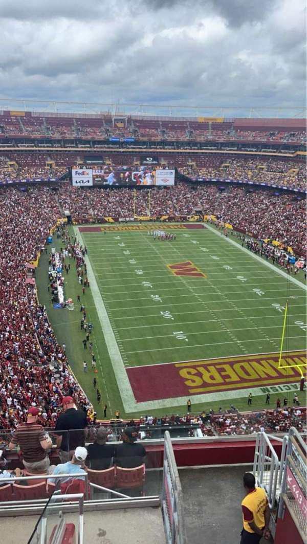 Northwest Stadium, section: 444, row: 8, seat: 18