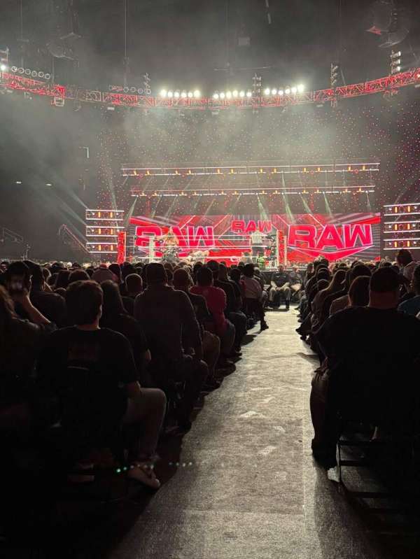 Giant Center, section: 101, row: A, seat: 6