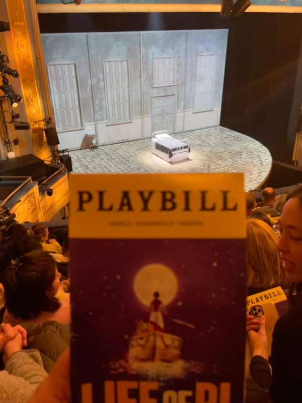 Gerald Schoenfeld Theatre, section: Mezzanine L, row: F, seat: 17