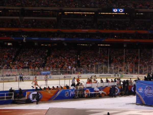 Citizens Bank Park, section: 104, row: 13, seat: 7
