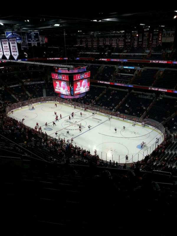 Capital One Arena, section: 404, row: P, seat: 16