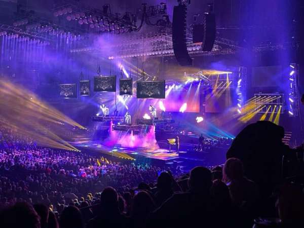 Nationwide Arena, section: 104, row: T, seat: 9