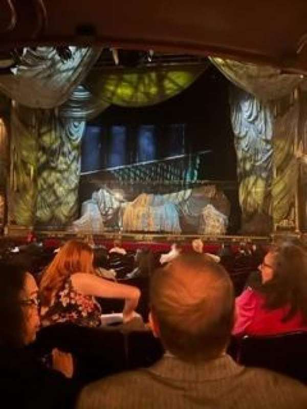 His Majesty's Theatre, London, section: Stalls, row: M, seat: 14