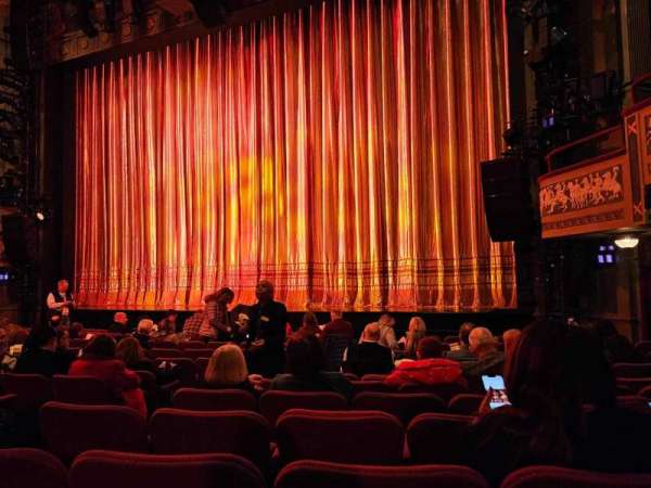 Broadhurst Theatre, section: Orchestra R, row: L, seat: 10