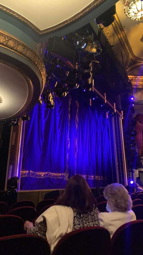 Lena Horne Theatre, section: Orchestra L, row: F, seat: 21