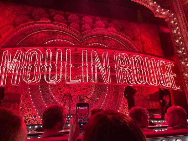Piccadilly Theatre, section: Stalls, row: C, seat: 18