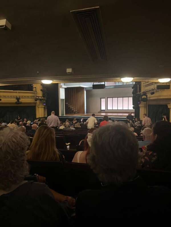 Hudson Theatre, section: Orchestra R, row: U, seat: 2