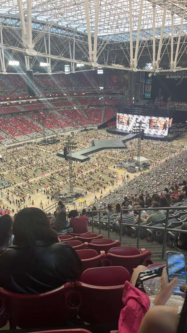 State Farm Stadium, section: 421, row: 17, seat: 3