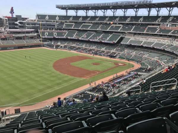 Truist Park, section: 340, row: 13, seat: 19