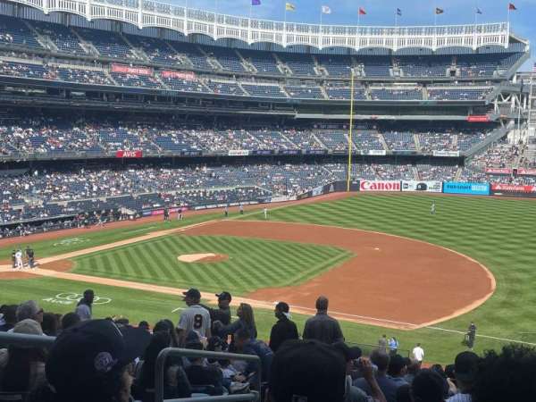 Yankee Stadium, section: 214a, row: 10, seat: 13