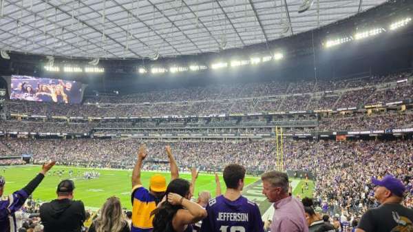 Allegiant Stadium, section: 128, row: 31, seat: 18