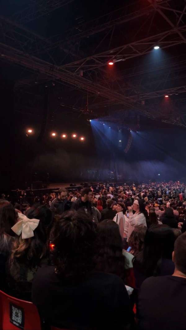 Zénith Paris, section: F, row: 16, seat: 31