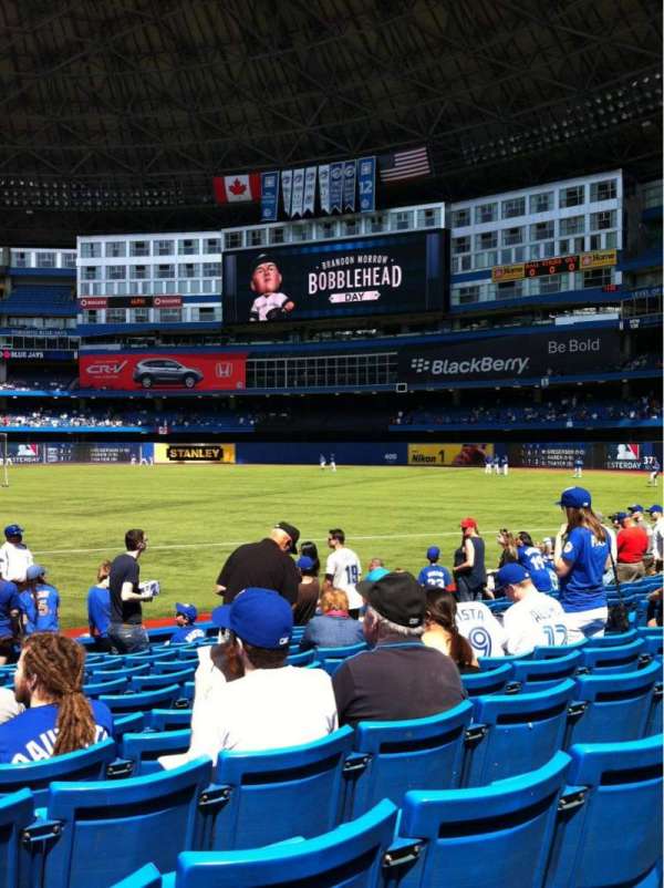 Rogers Centre, section: 115R, row: 12, seat: 9