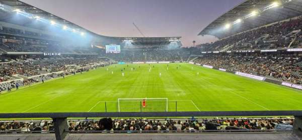 BMO Stadium, section: 222, row: A, seat: 6