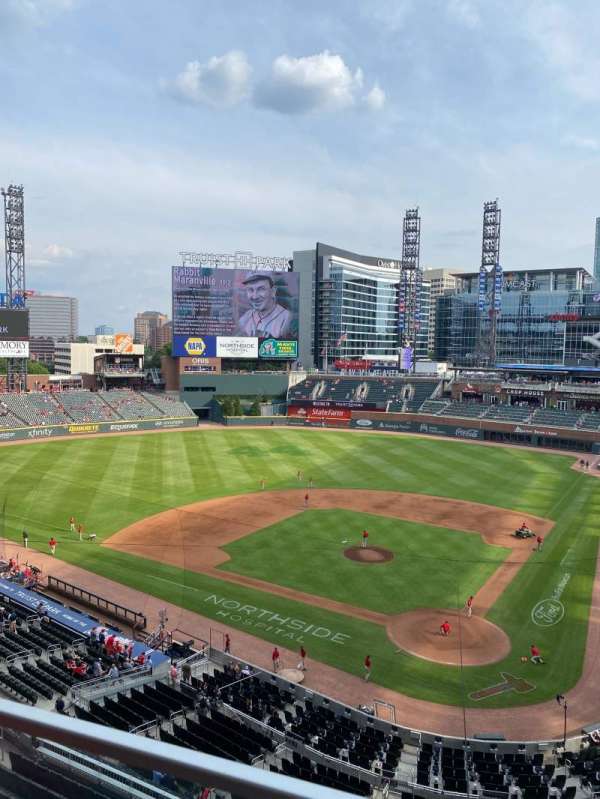 Truist Park, section: 328, row: 1, seat: 7