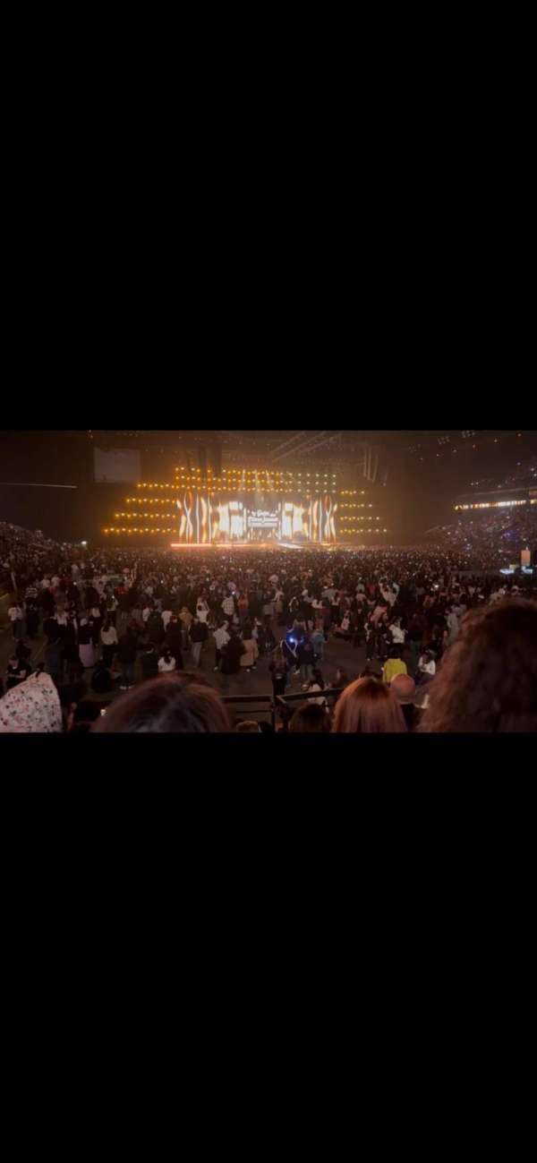 Paris La Défense Arena, section: 108, row: 14, seat: 9