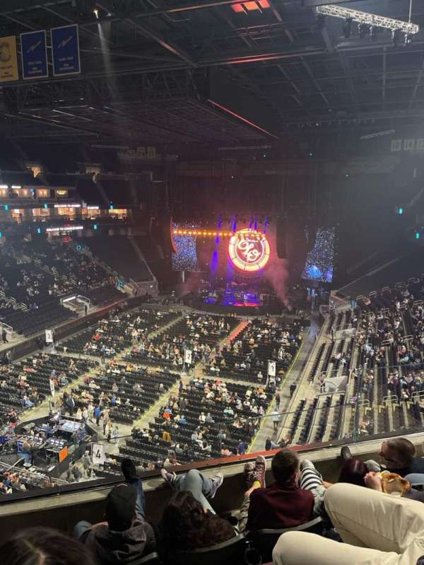 Chase Center, section: 211, row: 4, seat: 5