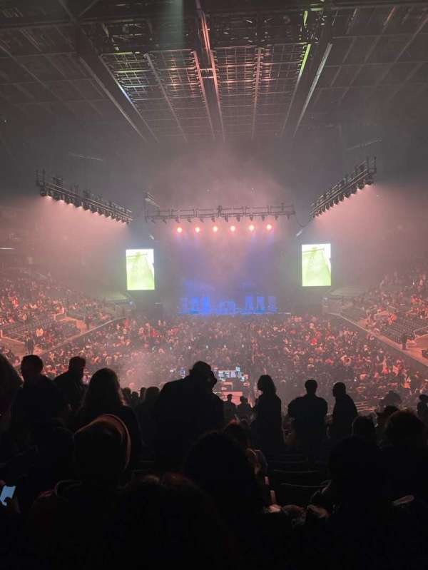 Chase Center, section: 109, row: 24, seat: 21