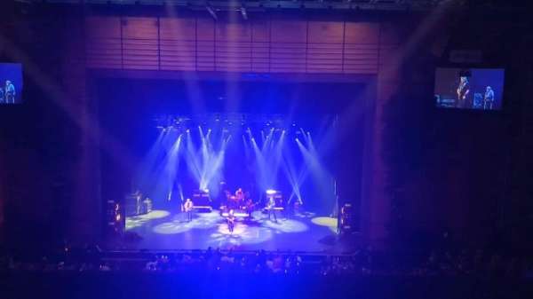 Toyota Oakdale Theatre, section: Loge 4, row: B, seat: 13