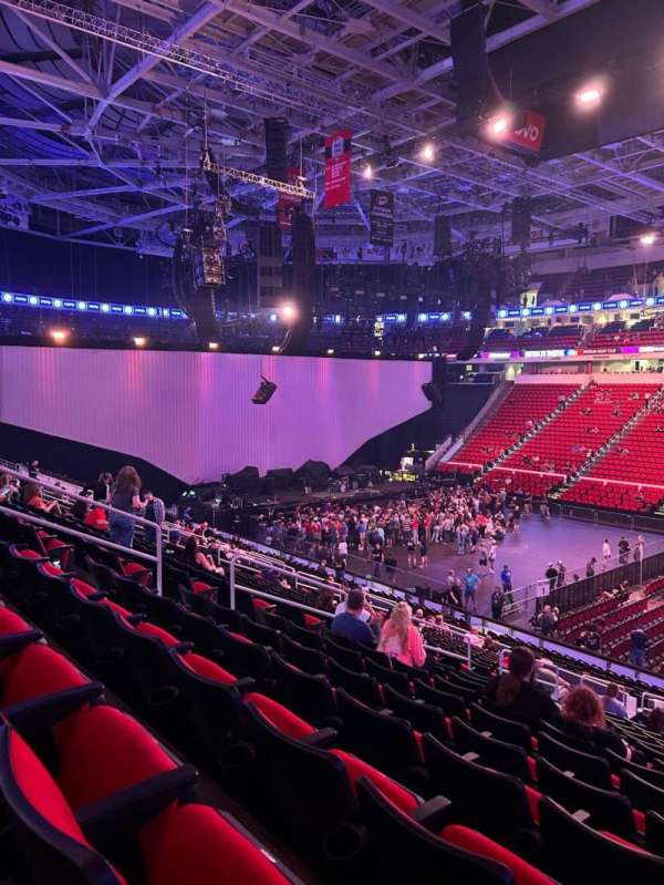Lenovo Center, section: 102, row: WW, seat: 4