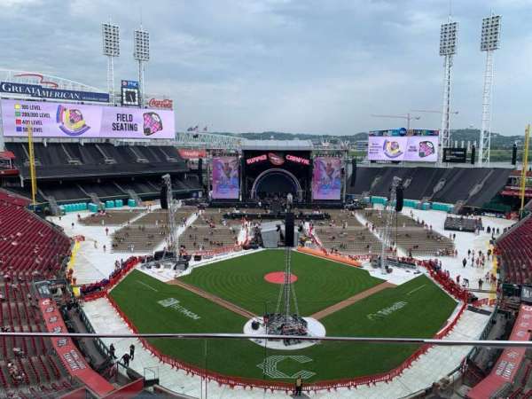Great American Ball Park, section: 423, row: B, seat: 3
