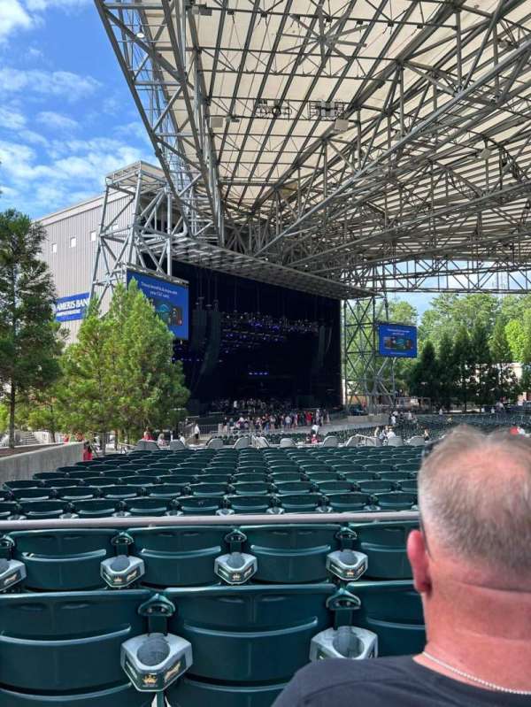 Ameris Bank Amphitheatre, section: 105, row: S, seat: 37