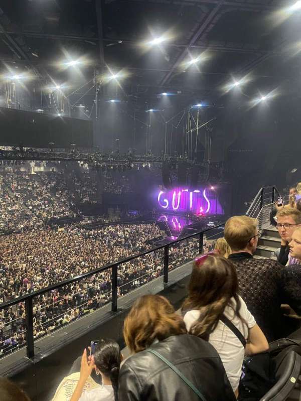 Accor Arena, section: Balcon D, row: 83, seat: 26