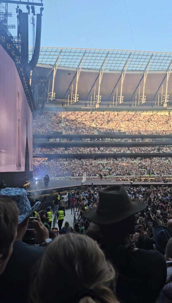 Photo by Catc8 at Tottenham Hotspur Stadium