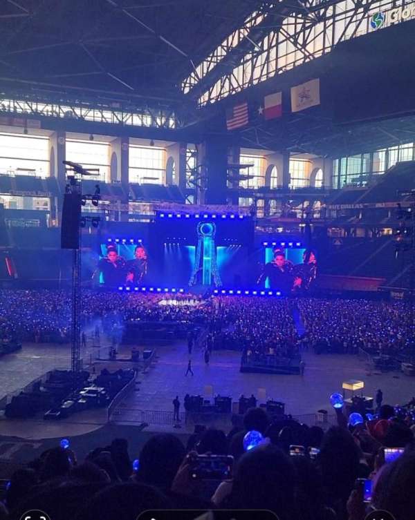 Globe Life Field, section: 116, row: 10, seat: 2