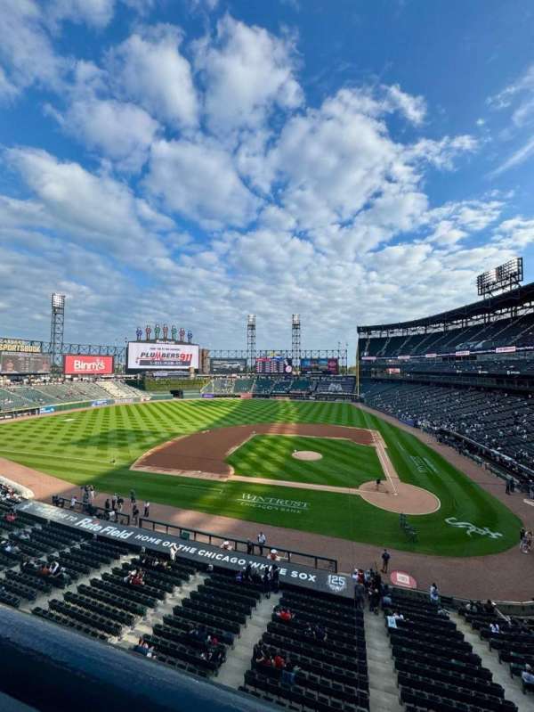 Rate Field, section: 336, row: 1, seat: 7