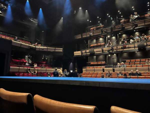Bridge Theatre, section: Stalls, row: B, seat: 51
