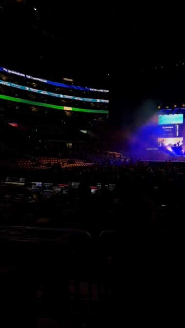 Crypto.com Arena, section: 106, row: 6, seat: 4