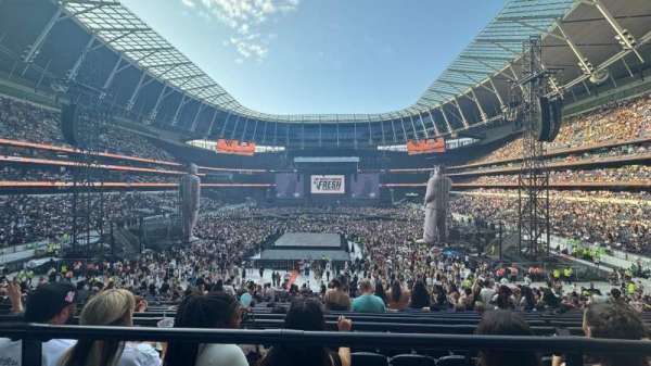 Tottenham Hotspur Stadium, section: 254, row: 28, seat: 205
