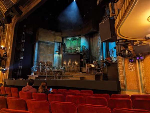 Walter Kerr Theatre, section: Orchestra R, row: H, seat: 16