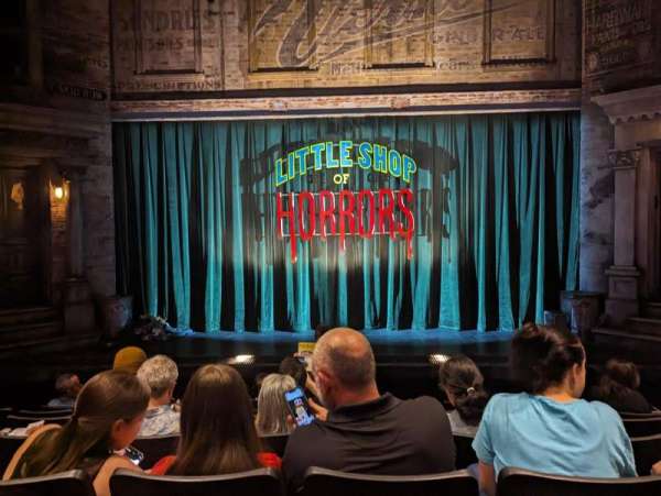Westside Theatre Upstairs, section: Orchestra C, row: G, seat: 106