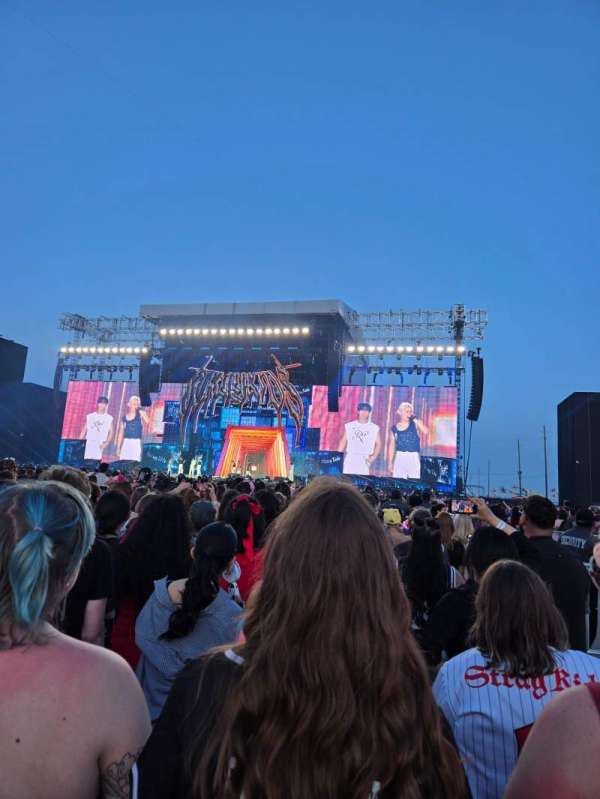 Rogers Stadium, section: C5, row: 8, seat: 1