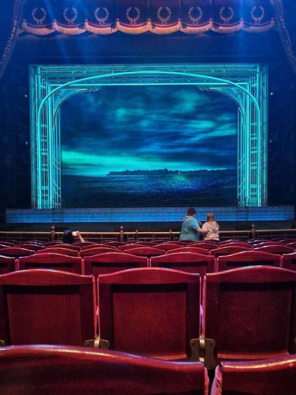London Coliseum, section: Stalls, row: H, seat: 22