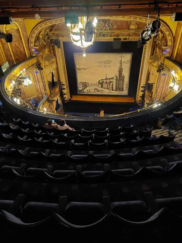 Theatre Royal Haymarket, section: Gallery, row: A, seat: 7