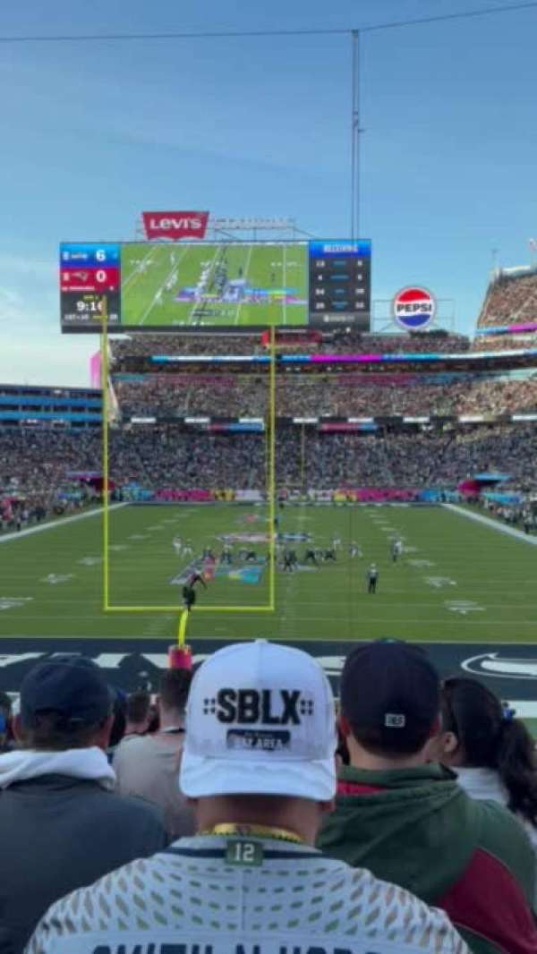 Levi's Stadium, section: 127, row: 23, seat: 4