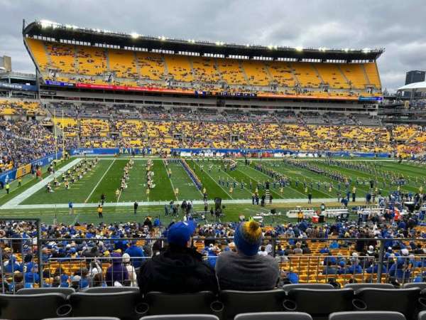 Acrisure Stadium, section: 232, row: D, seat: 20