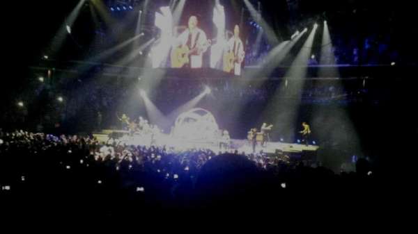 Sleep Train Arena, section: 122, row: D, seat: 5