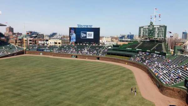 Wrigley Field, section: 330R, row: 6, seat: 19