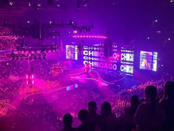 United Center, section: 303, row: 5, seat: 13