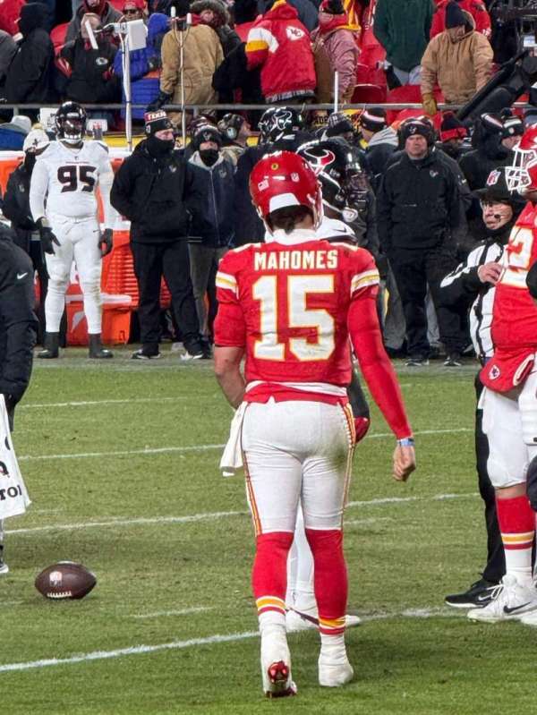 Arrowhead Stadium, section: 116, row: 2, seat: 4
