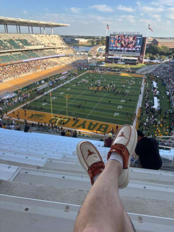 McLane Stadium, section: 320, row: 17, seat: 8