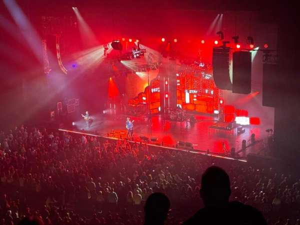 Texas Trust CU Theatre, section: 403, row: E, seat: 13