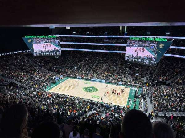 Climate Pledge Arena, section: 213, row: C, seat: 1