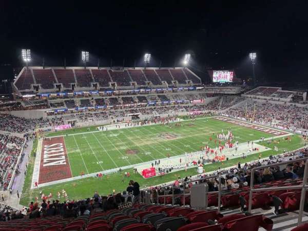 Snapdragon Stadium, section: 211, row: 32, seat: 4