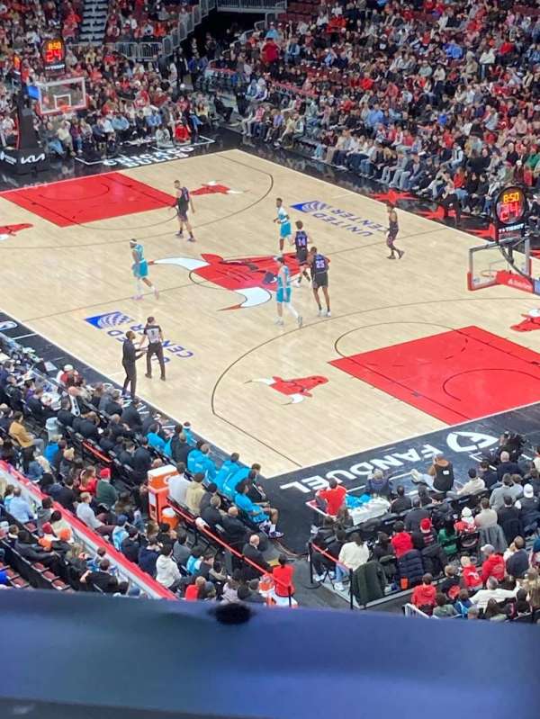 United Center, section: 329, row: 1, seat: 11