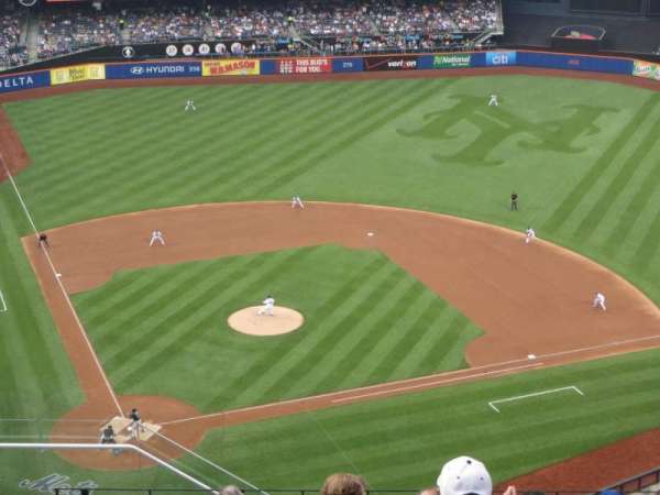 Citi Field, section: 511, row: 10, seat: 5